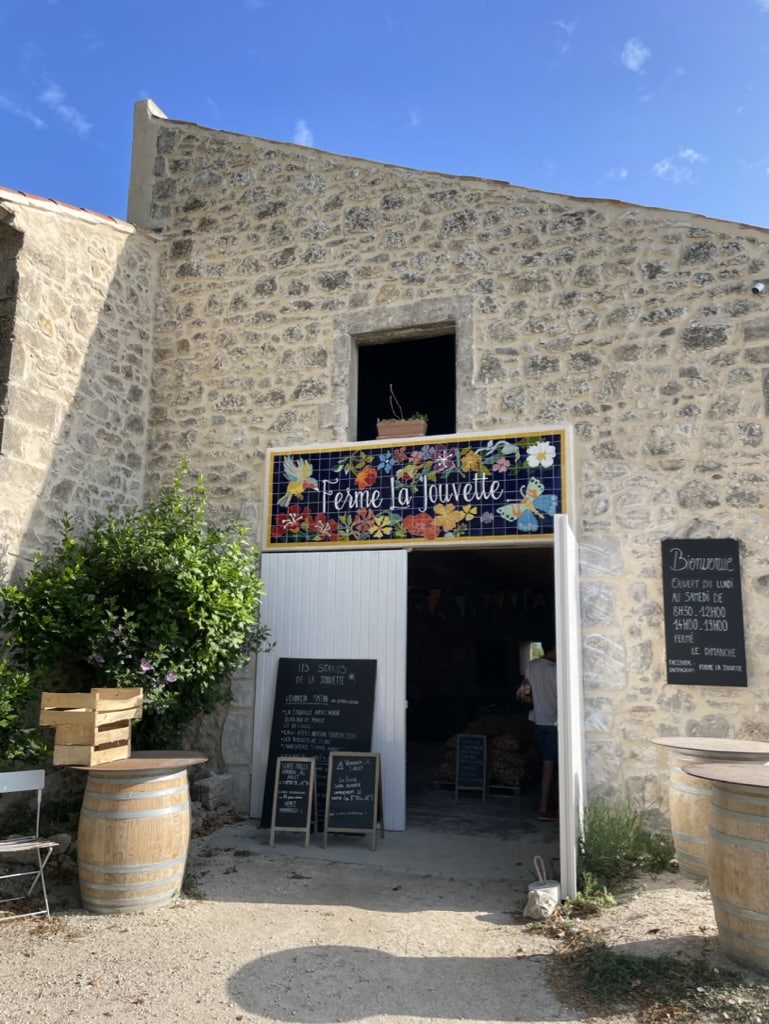 Ferme la Jouvette Pierrelatte enseigne céramique florale